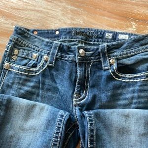 Miss Me Capri cut jeans